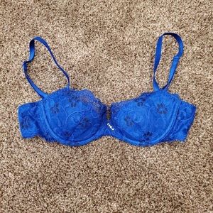 Frederick’s of Hollywood Bra